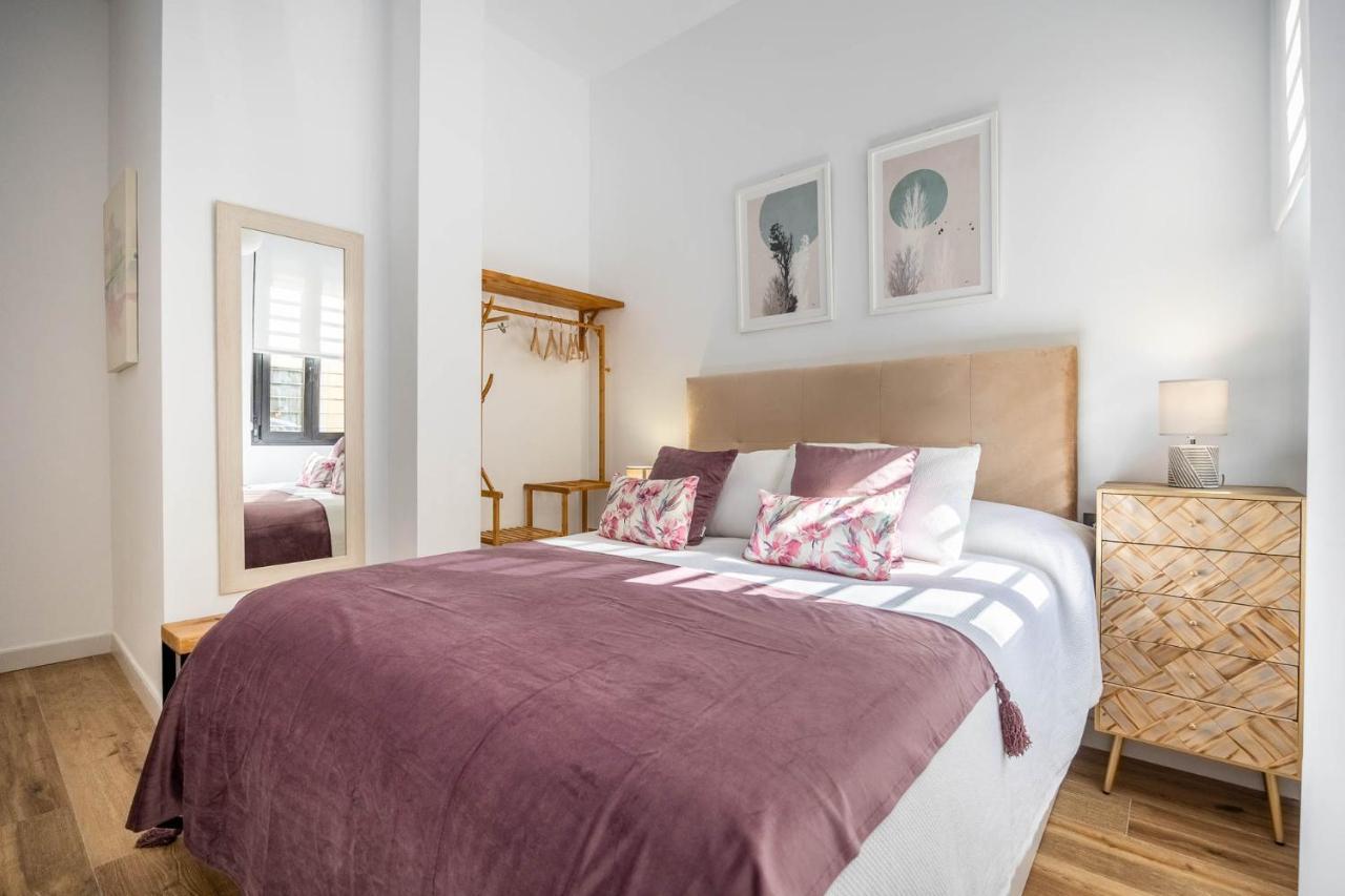 Behouse Macarena Apartment เซบีญา ภายนอก รูปภาพ